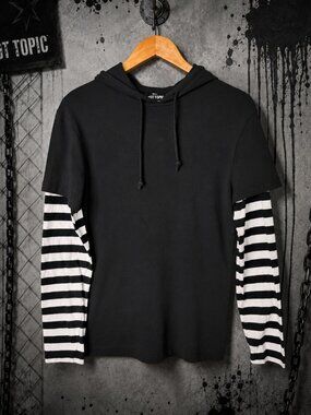 Hot Topic Twofer Black White Striped Pullover Hoodie Medium Men's Top
